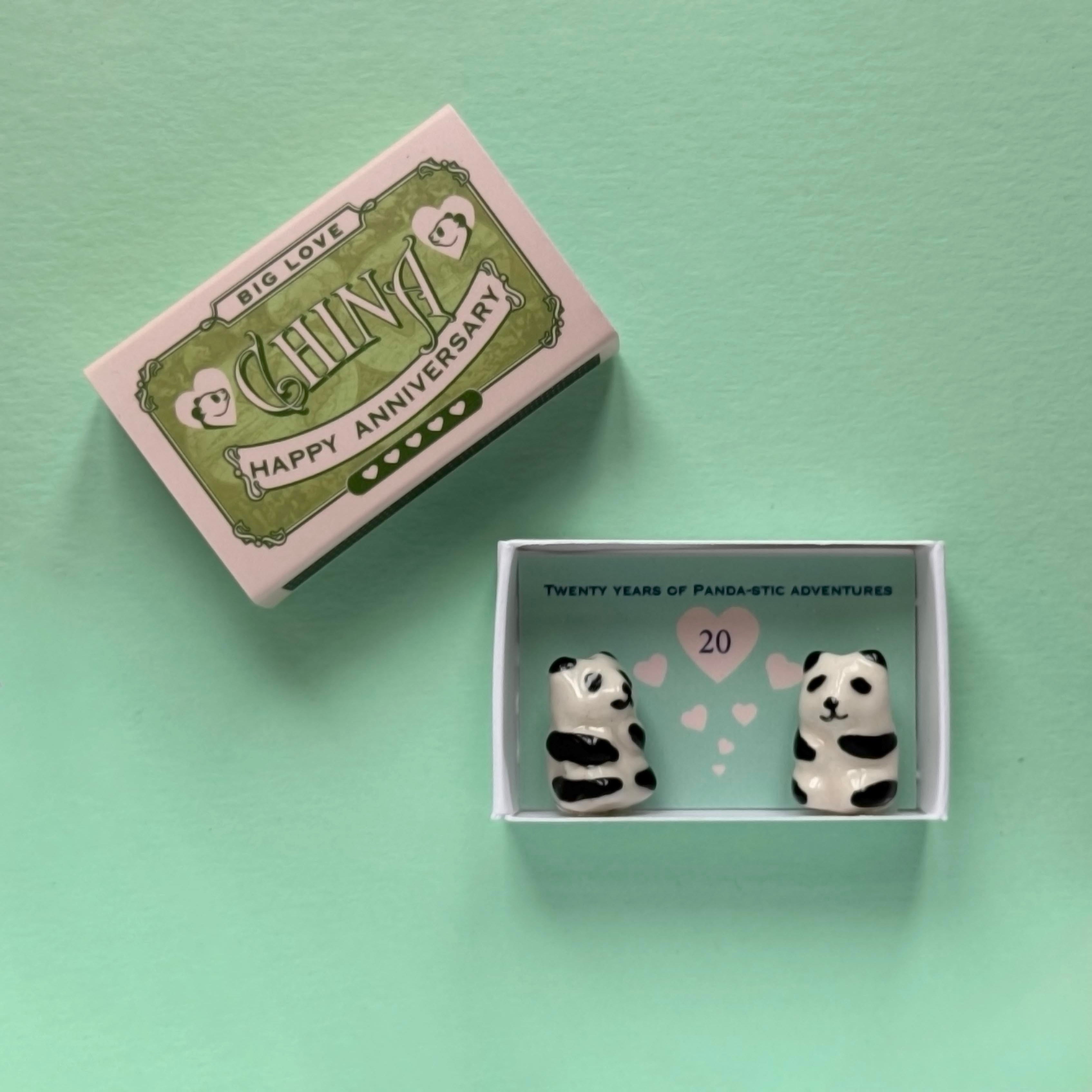 Happy Anniversary Message And Freshwater Pearls Gift