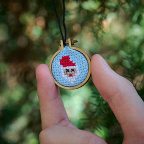 Make Your Own Christmas Bauble HO HO HO Cross Stitch Kit
