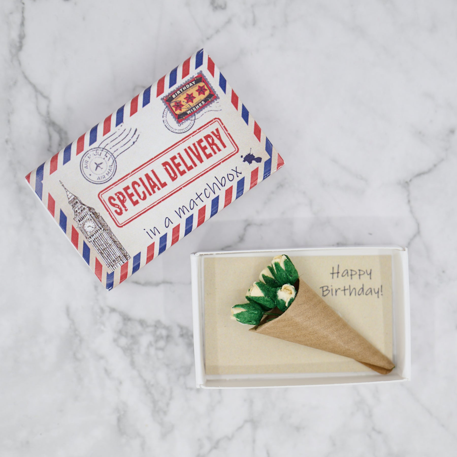 Happy Birthday Bunch Of Roses Special Delivery Message