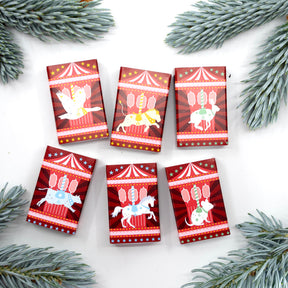 Six Alternative Christmas Crackers, Festive table decor